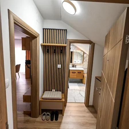 Apartment Ema Sl *